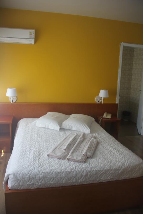 Hotel Lar Residence Porto Alegre Esterno foto