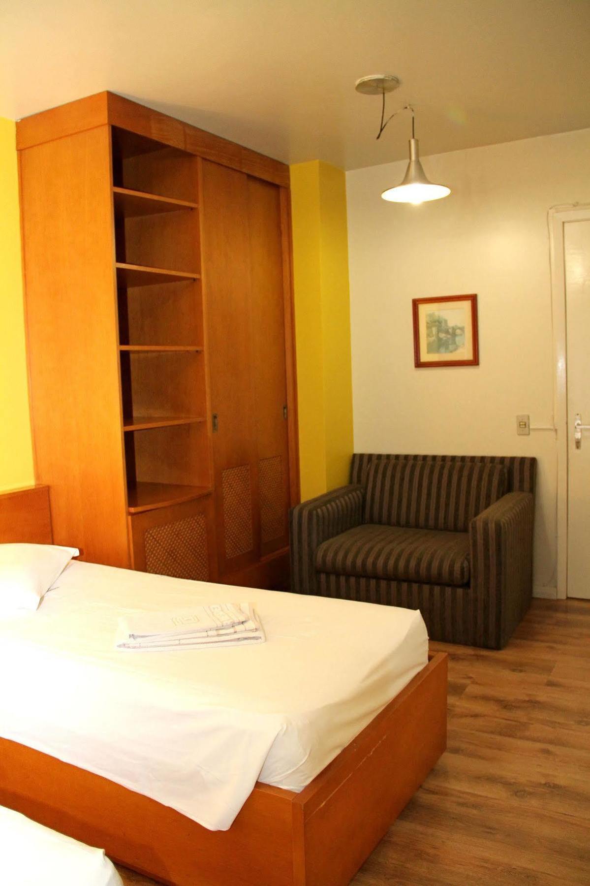 Hotel Lar Residence Porto Alegre Esterno foto